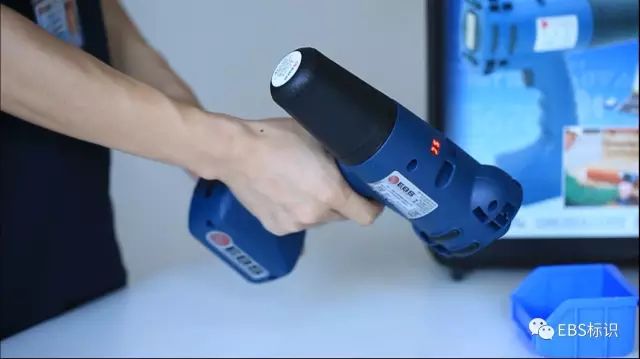 如何維護保養EBS250手持式噴碼機?