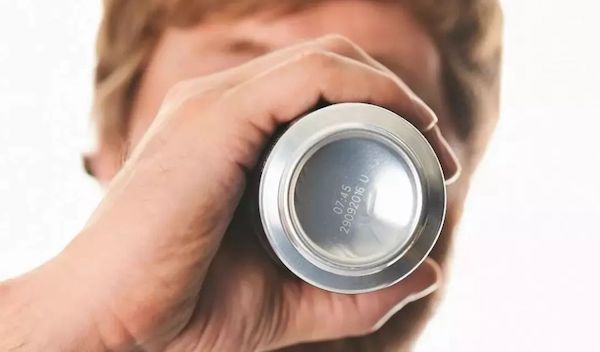 飲料旺季來臨，合肥依瑪帶您了解罐裝飲料噴碼標識之道