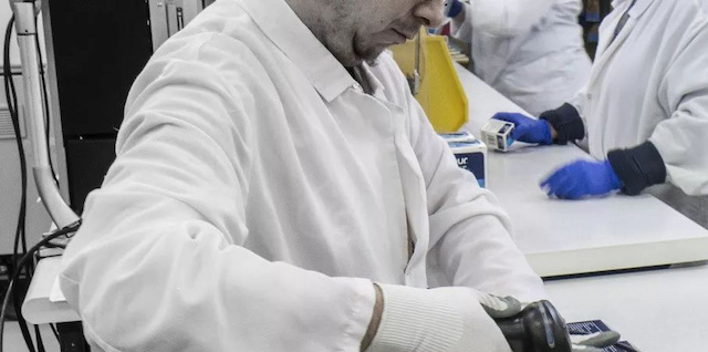 Ascensia Diabetes Care如何利用偉迪捷激光噴碼機(jī)降低企業(yè)成本？