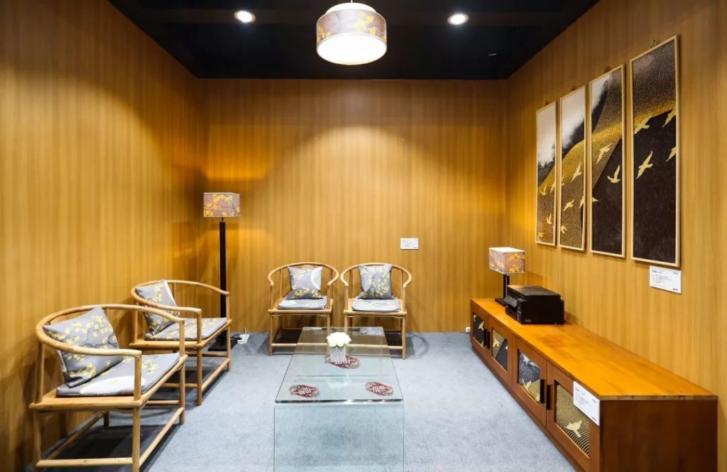 愛(ài)普生個(gè)性化家具解決方案，創(chuàng)新應(yīng)用實(shí)現(xiàn)定制家居模式升級(jí)