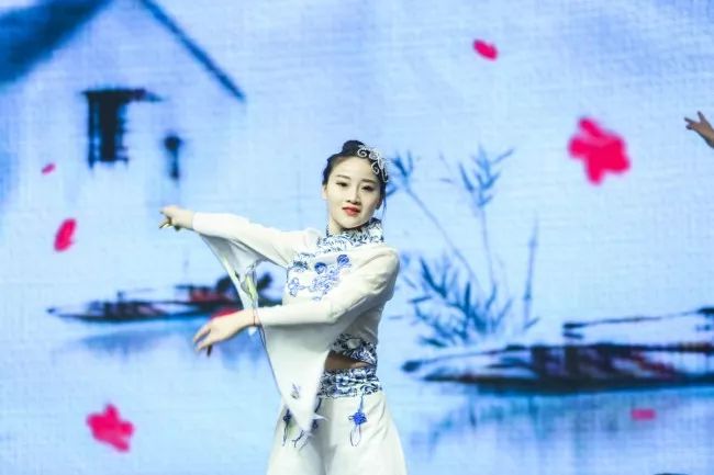 超燃!116萬人次關注！“2019年第二屆中國噴碼標識行業年會”取得圓滿成功